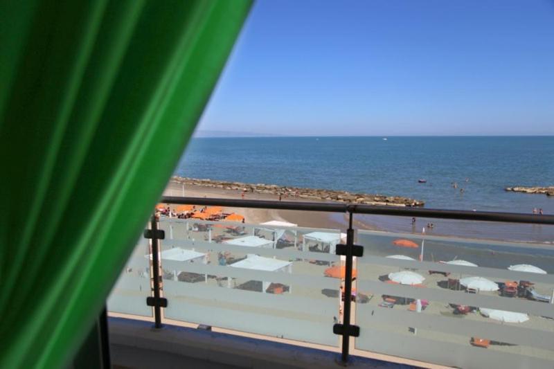 Hotel Del Sole マルゲリータ・ディ・サヴォイア エクステリア 写真
